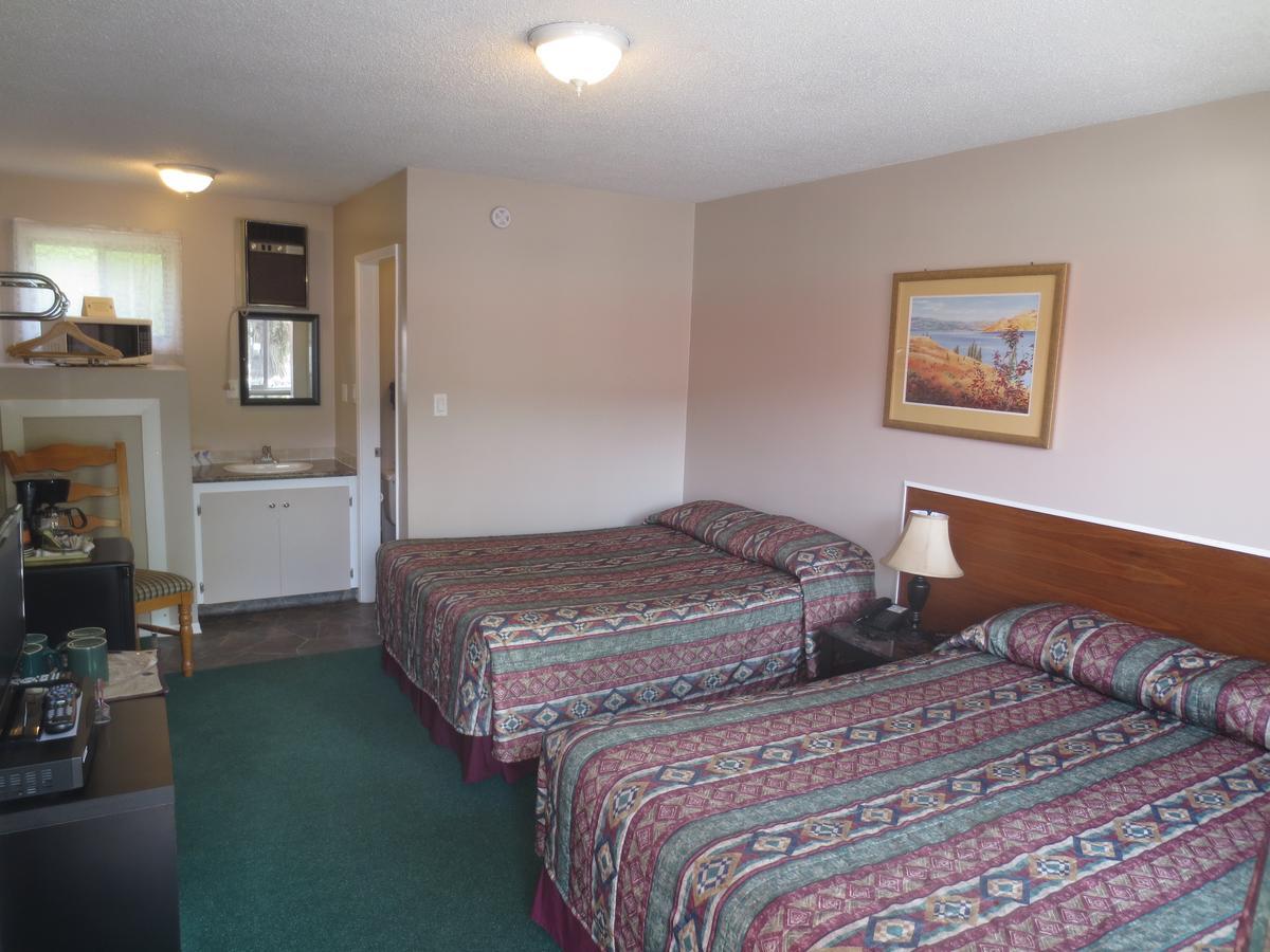 Overlander Motel Chase Zewnętrze zdjęcie