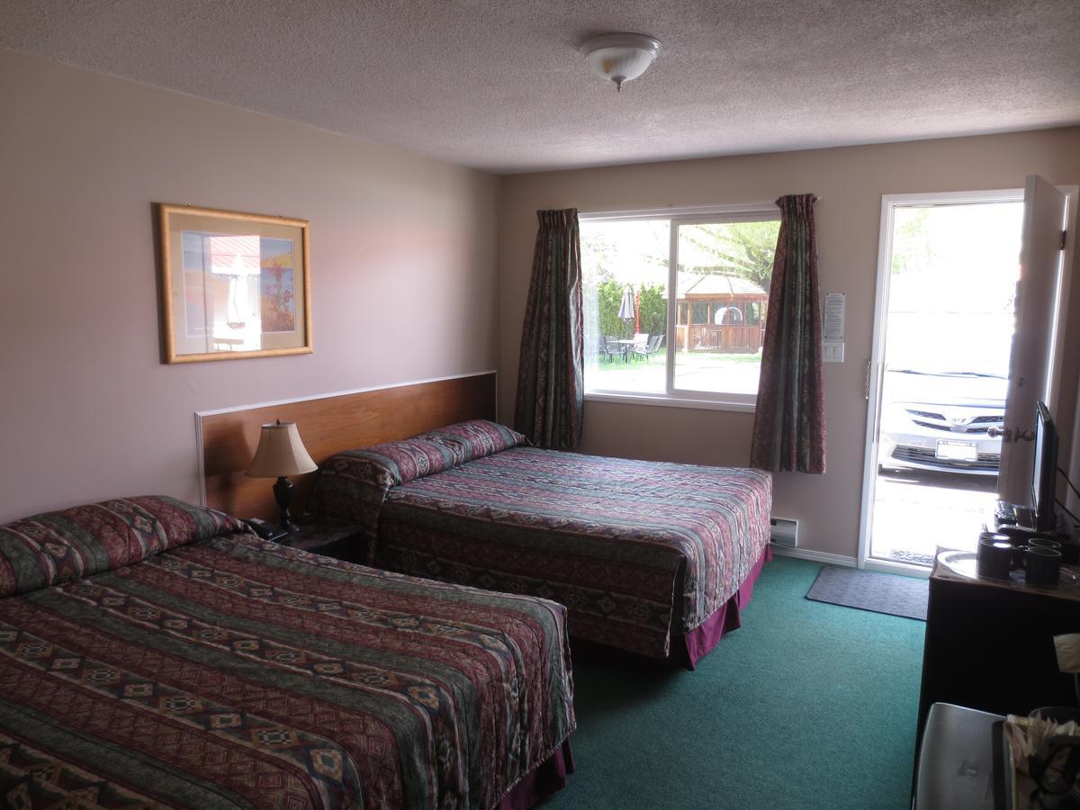 Overlander Motel Chase Zewnętrze zdjęcie